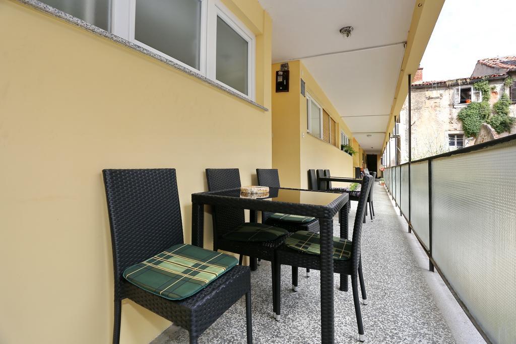 Luxury Town Center Apartments Zadar Exterior foto